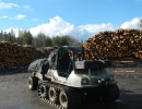 Вездеход Max II активно используется при заготовке леса